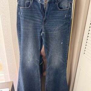 American Eagle- high rise flare 14 regular